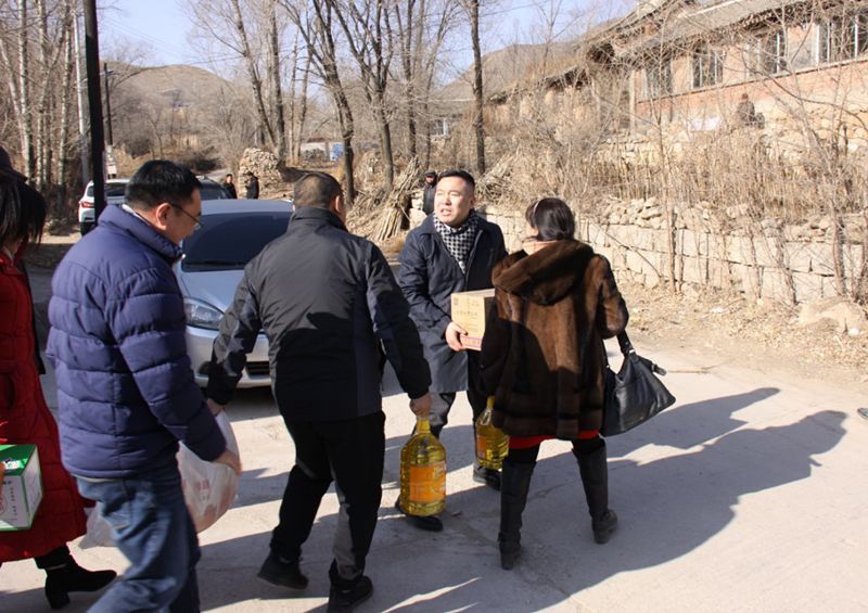 6愛(ài)照淶源，ZOBO卓邦黨支部寒冬送暖扶貧活動(dòng)
